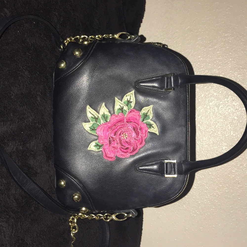 Purse - Picture 2 of 2